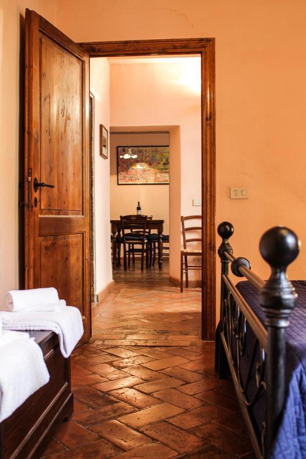 Classico Appartamento Fiorentino 5 - 10 Min Ponte Vecchio E Palazzo Pitti ฟลอเรนซ์ ภายนอก รูปภาพ